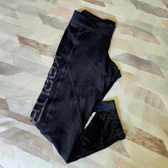 Kari Traa Louise 3/4 Tights - Black - Picture 3 of 11